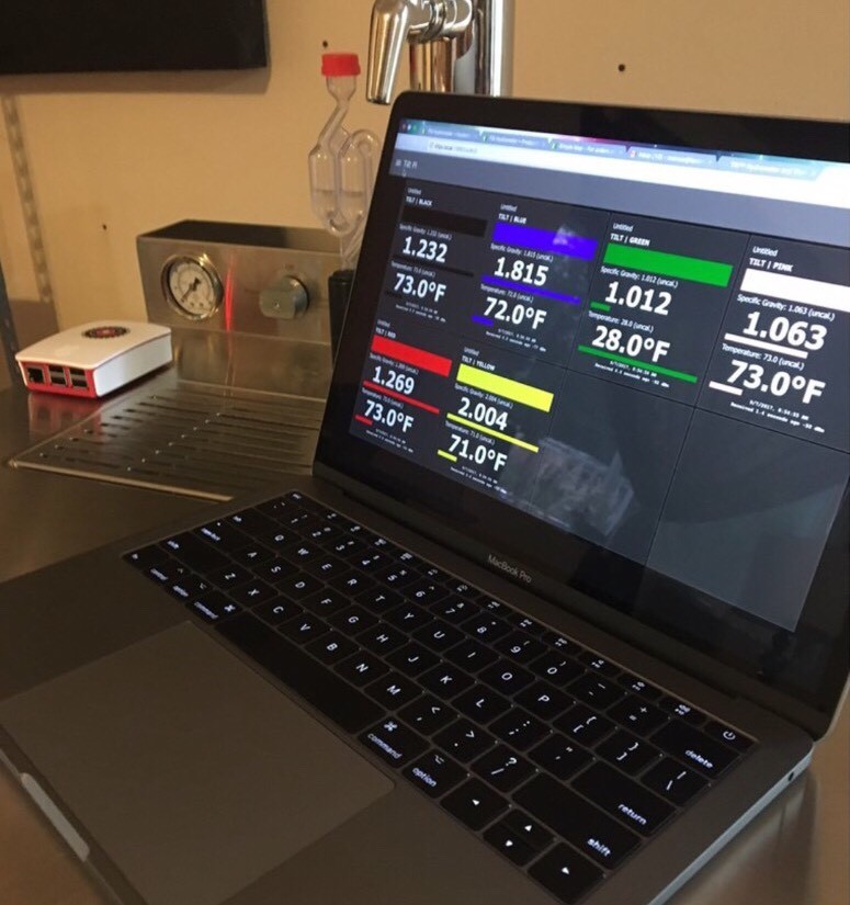 Version 3 TILT™ Bluetooth HYDROMETER AND THERMOMETER - Beer Fermenting made easy