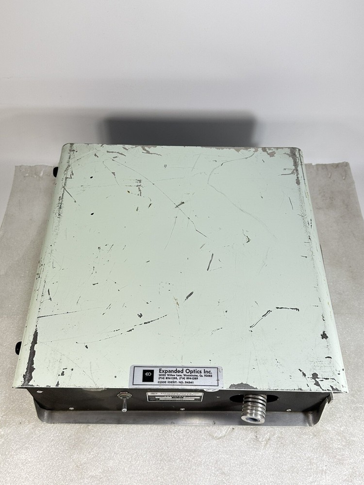 Expanded Optics EO-300 MV High Intensity Illuminator ~ No Power Cord/UNTESTED