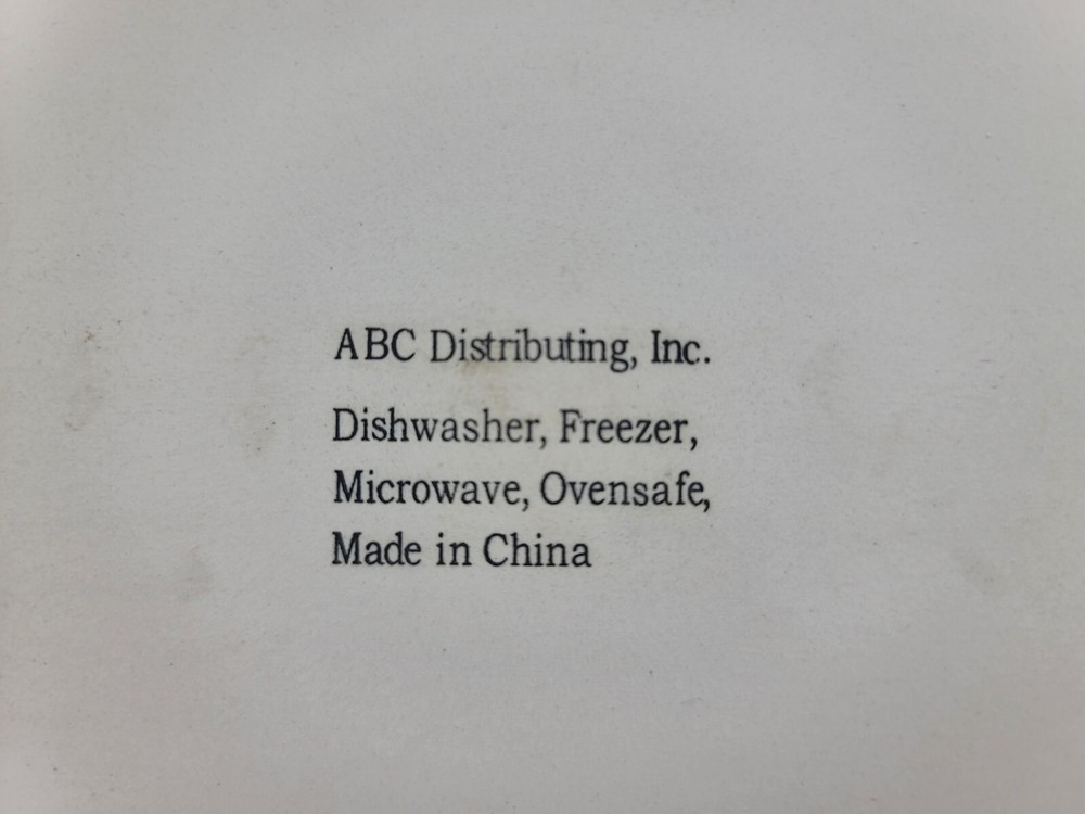 ABC Distributing Large Rectangular Baker ~ Country Snowman ~ 13 3/4" Casserole