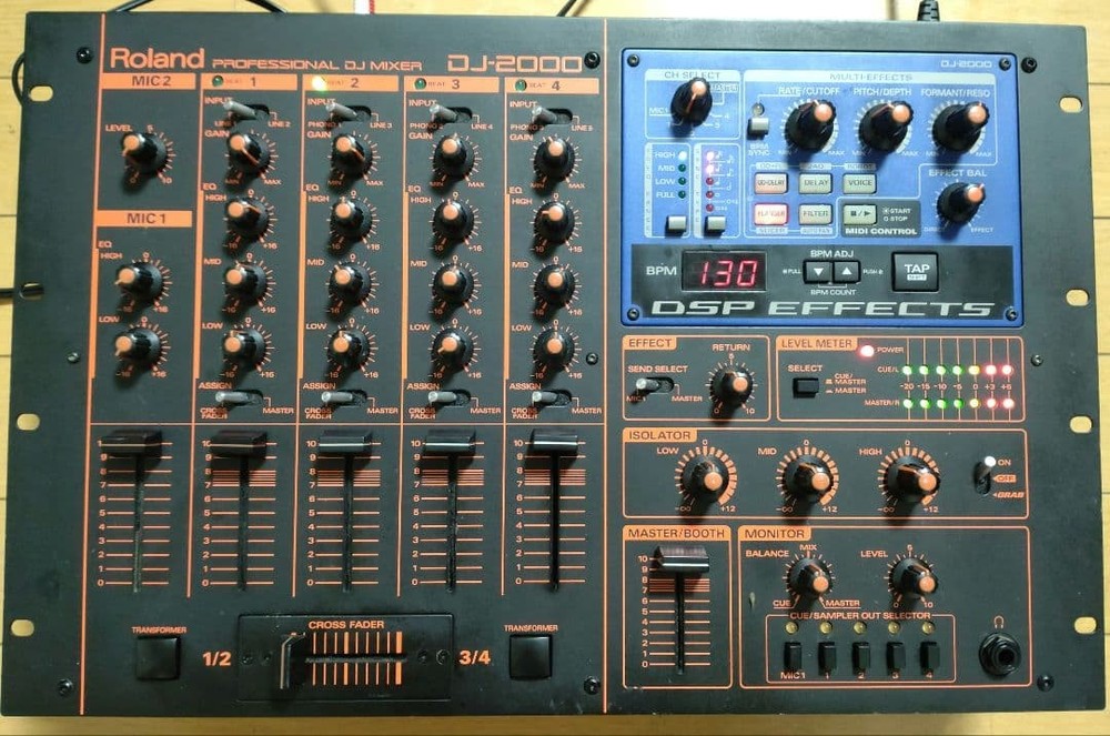 Roland DJ-2000 DJ Mixer Tested Working