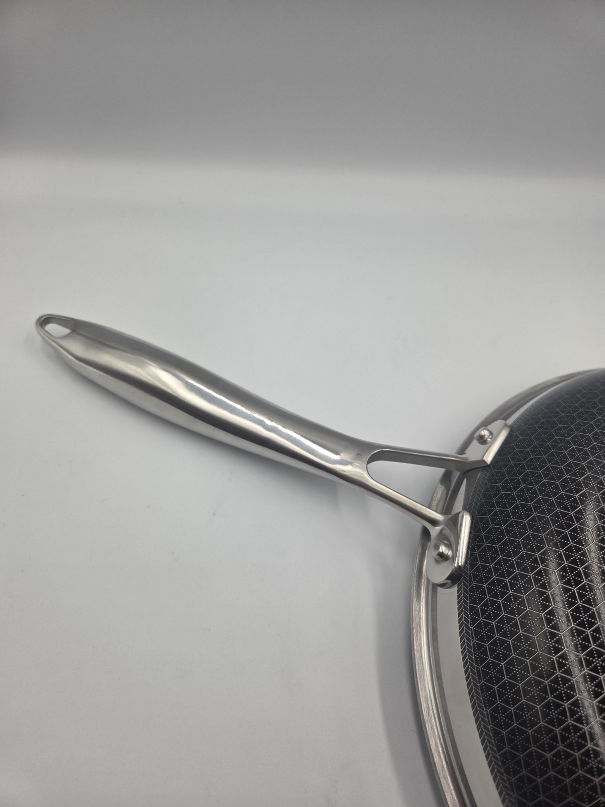 HexClad Hypbrid Nonstick Stainless Steel 10" Frying Pan, No Lid - Good Condition