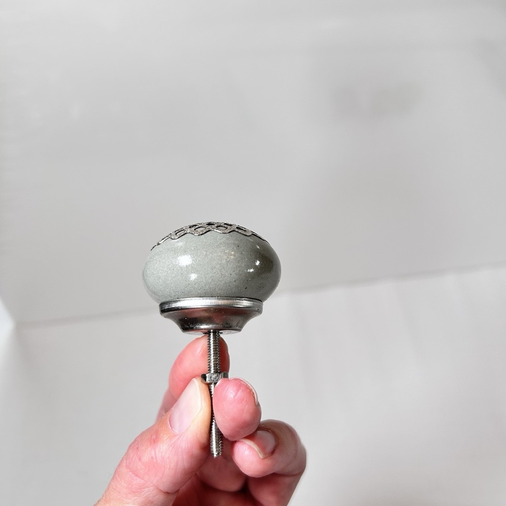 Set of 4 Casa Decor Ceramic Gray & Silver Drawer Cabinet Knobs/Pulls Moroccan