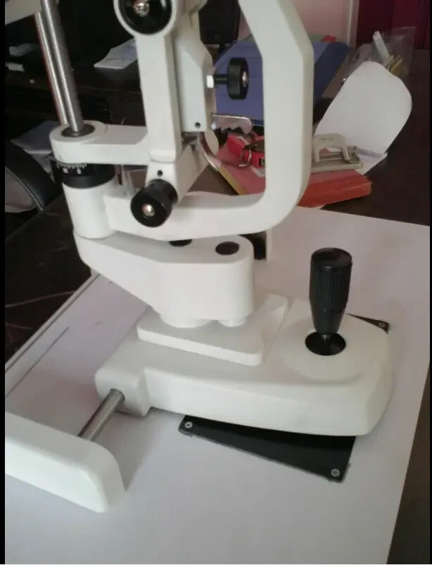 2 Step Slit Lamp Haag Streit Type 110/220 VOLT