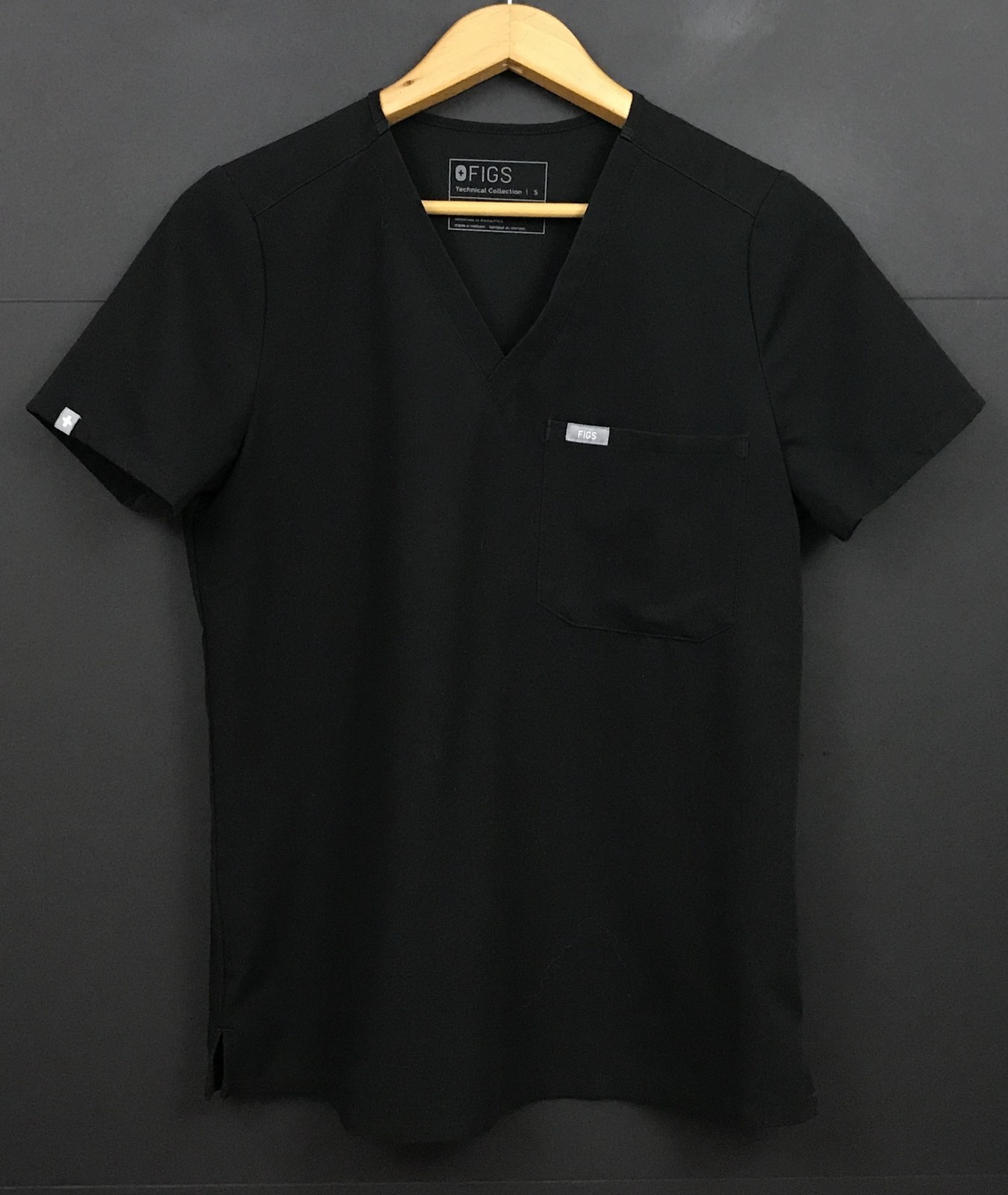 FIGS Catarina One-Pocket Scrub Top & Zamora Jogger Pants Set Black Size SP