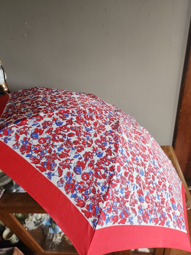 Floral Pattern Women's Folding Compact Umbrella • Blue, White, & Red Colored