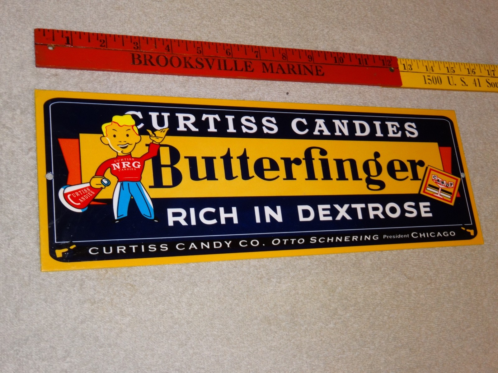 VINTAGE CURTISS CANDIES BUTTERFINGER 15" METAL CHICAGO CHOCOLATE CANDY BAR SIGN!