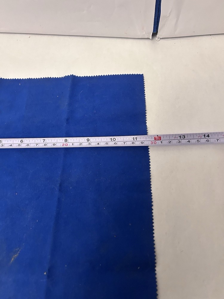 Blue cloth computer screen cleaning cloth