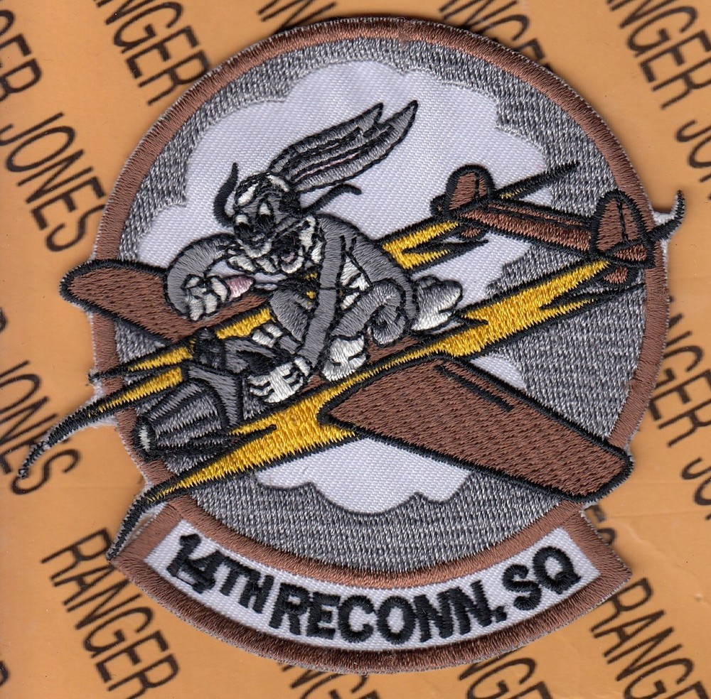 USAF Air Force 14th Reconnaissance Sq Bugs Bunny ~3.75" patch c/e