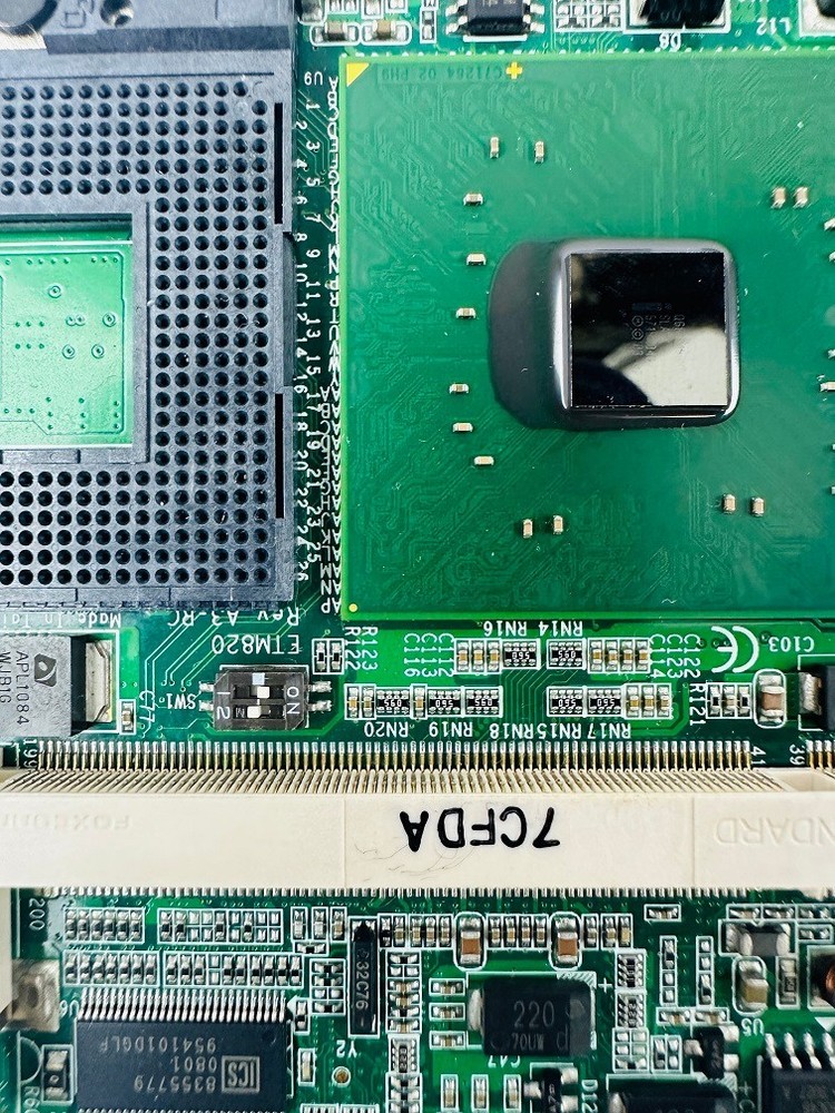 Axiomtek ETM820 ETX CPU Board