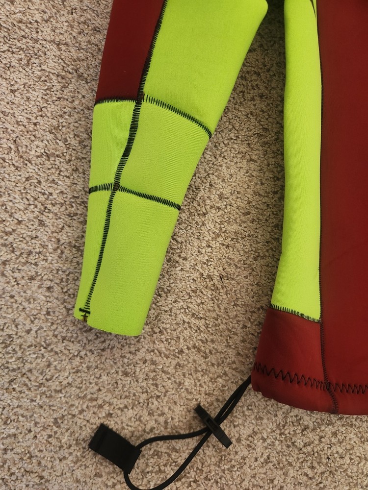 Rip Curl Wetsuit Top Size J12