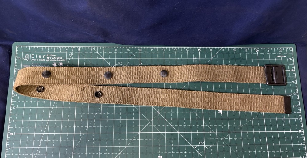 WW2 USMC Rare Web Belt With Snaps Mint Condition