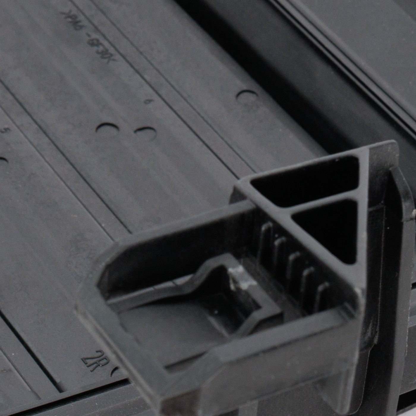 Active Grille Shutter For 2012-2014 Ford Focus