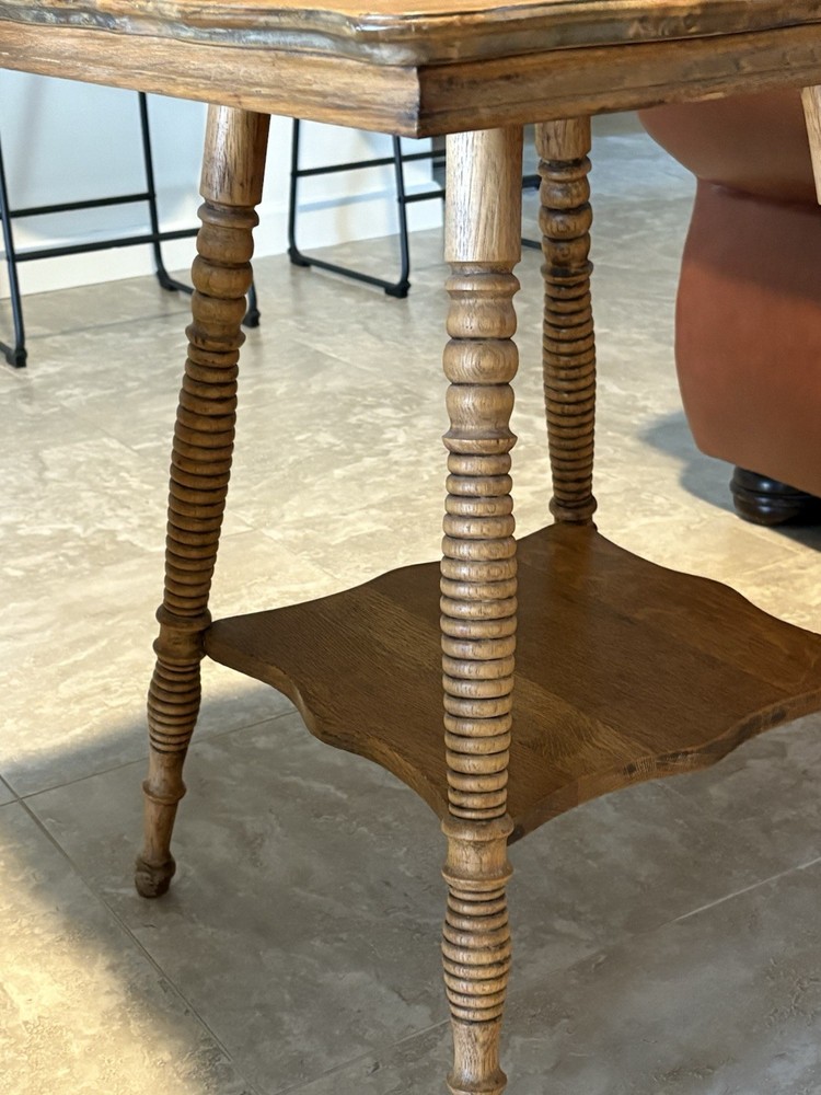 Square Oak Parlor Lamp Table - Antique