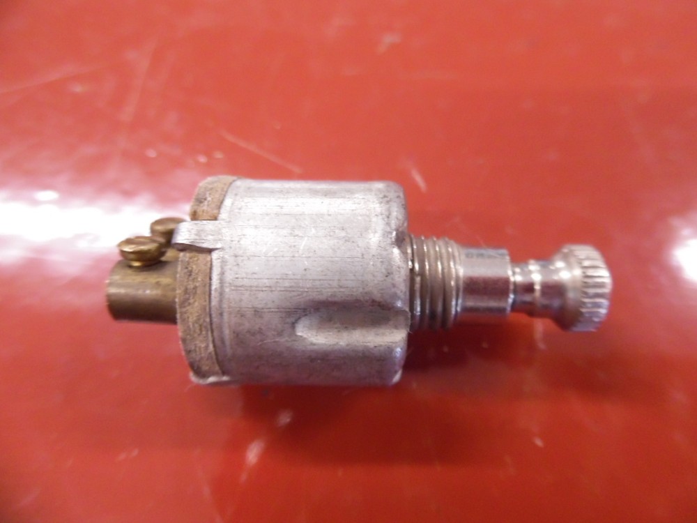 1930 's 1940 's INSTRUMENT PANEL DASH ON OFF PUSH PULL SWITCH NOS