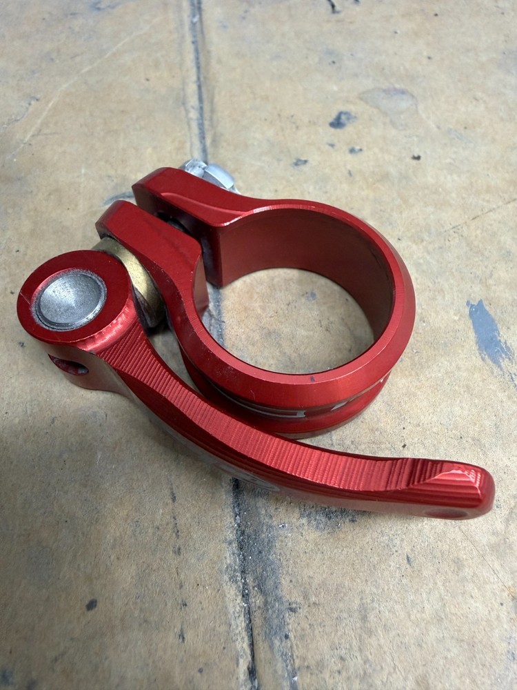 Hope 30.0mm Quick Release Red Seatpost Clamp