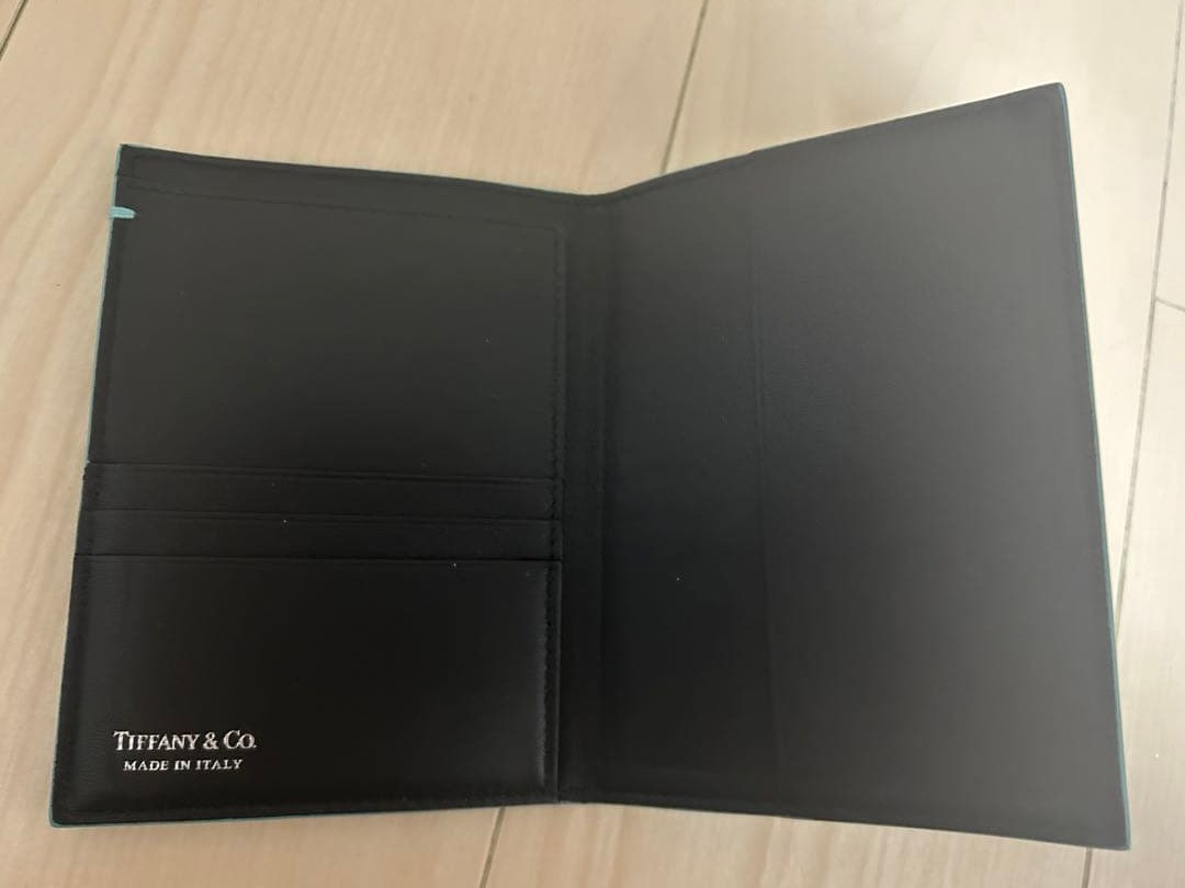 Tiffany Turquoise Color Leather Passport Cover Holder 14x10cm W/Box & Pouch