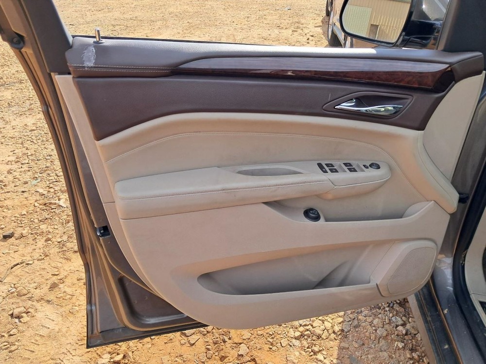 SRX 2011 Glove Box 4875330