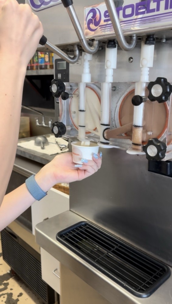 Frozen Yogurt Machine Stoelting