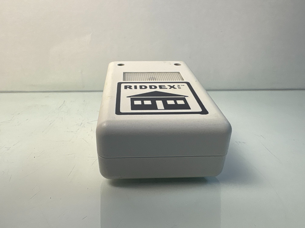 Riddex Plus Electronic Pest Repeller – Plug‑In Ultrasonic Device – Tested & Work