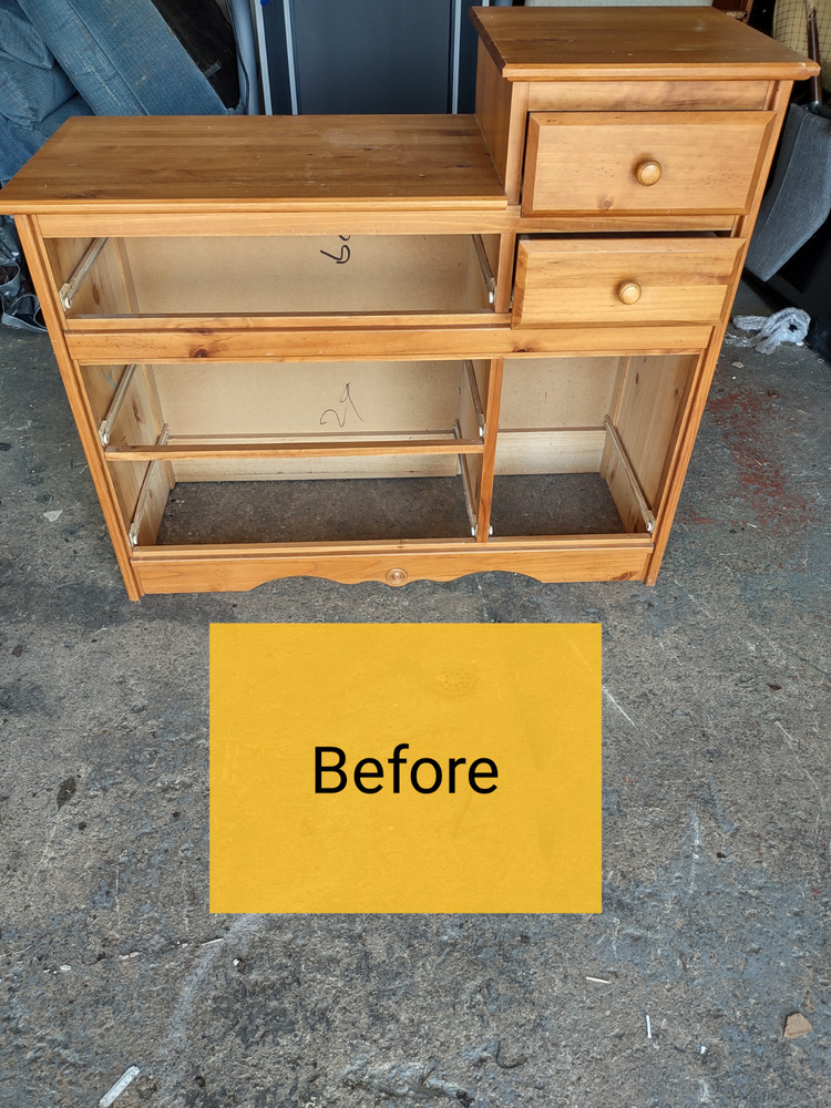 Entryway bench with storage and mirror
