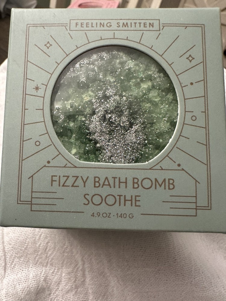 Feeling Smitten Fizzy Bath Bomb SOOTH 4.9 oz