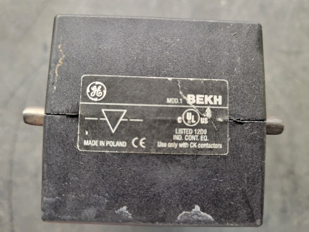 GE Model 1 BEKH Contactor.