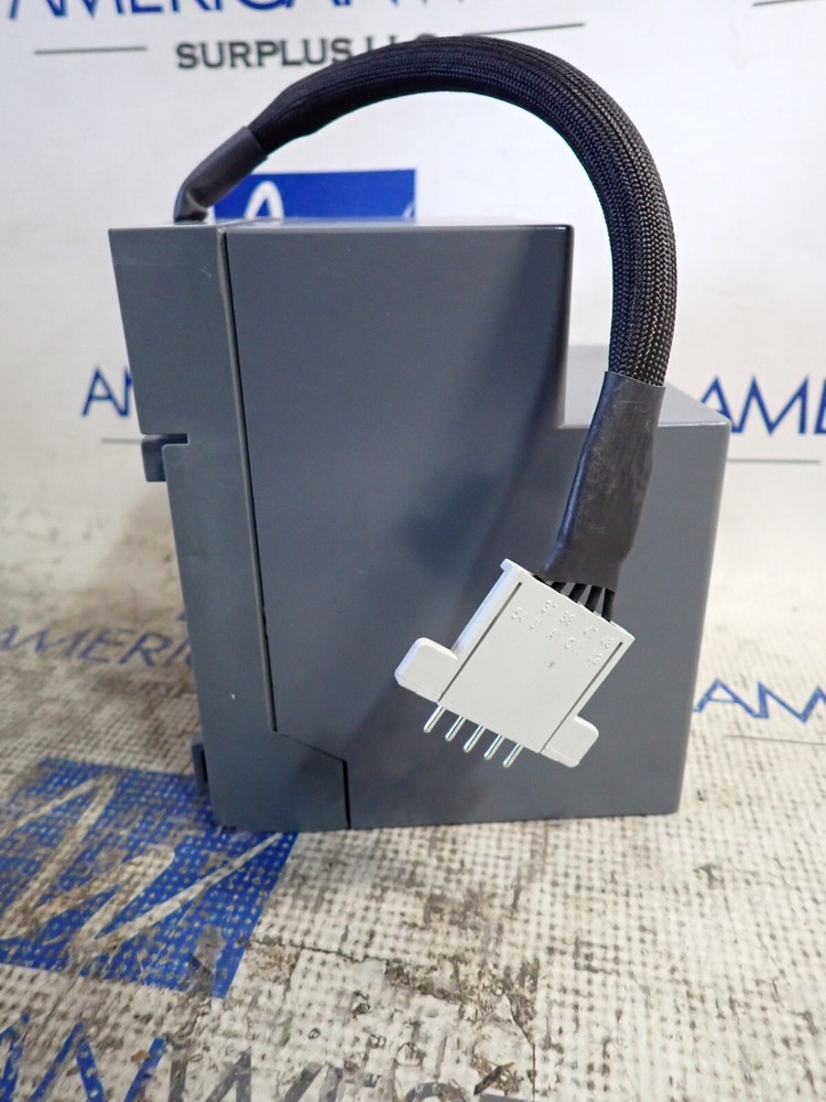 ABB 3 Phase Motor Operator AMC1105714 SACE TMAX 24 Volt