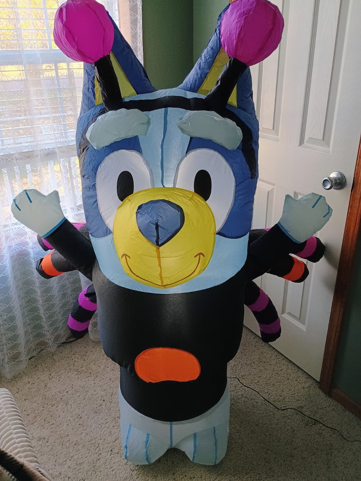 Bluey Halloween Inflatable Spider Costume 5ft New Damaged Box - See Description
