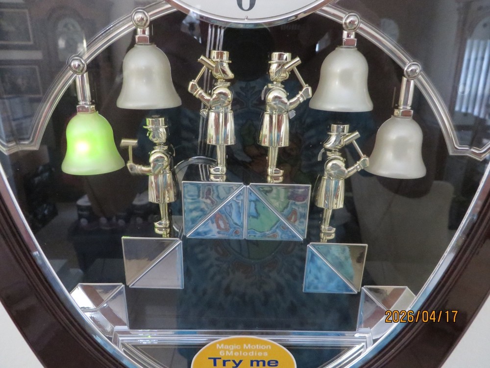RHYTHM CLOCK - Rising Ringers - 4MH687-R23