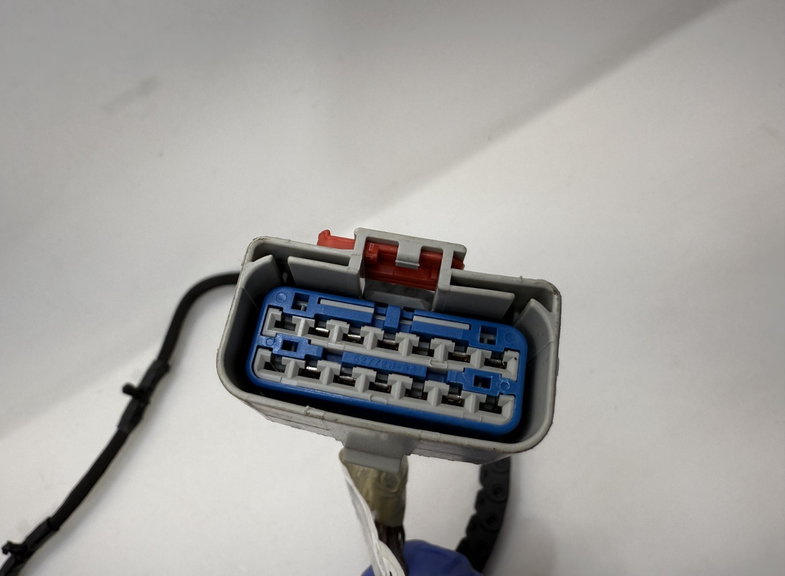 68078884AC OEM MOPAR 2012 Grand Caravan Sliding Door Right Wire Track TESTED