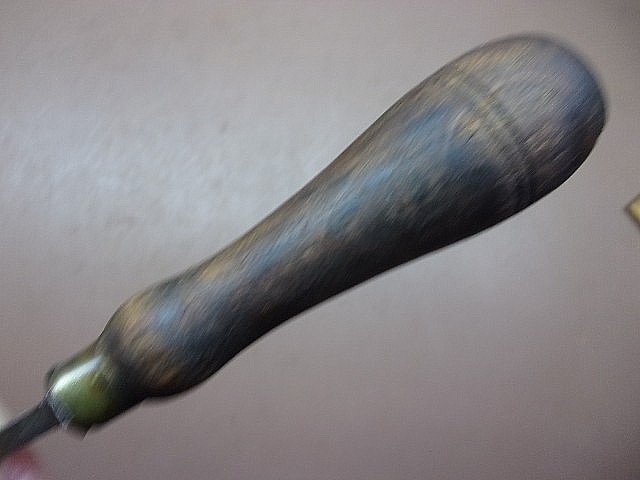 Antique W. Butcher Cast Steel 3/8 Tang Gouge Wood Chisel Used