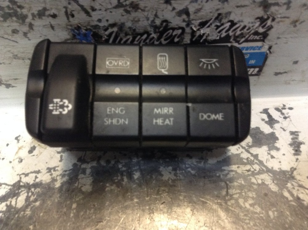 2008-2021 Freightliner CASCADIA SWITCH Dash Panel - Used