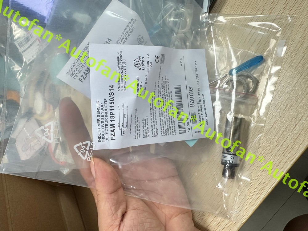 1pc    Diffuse reflective sensor FZAM 18P1150/S14
