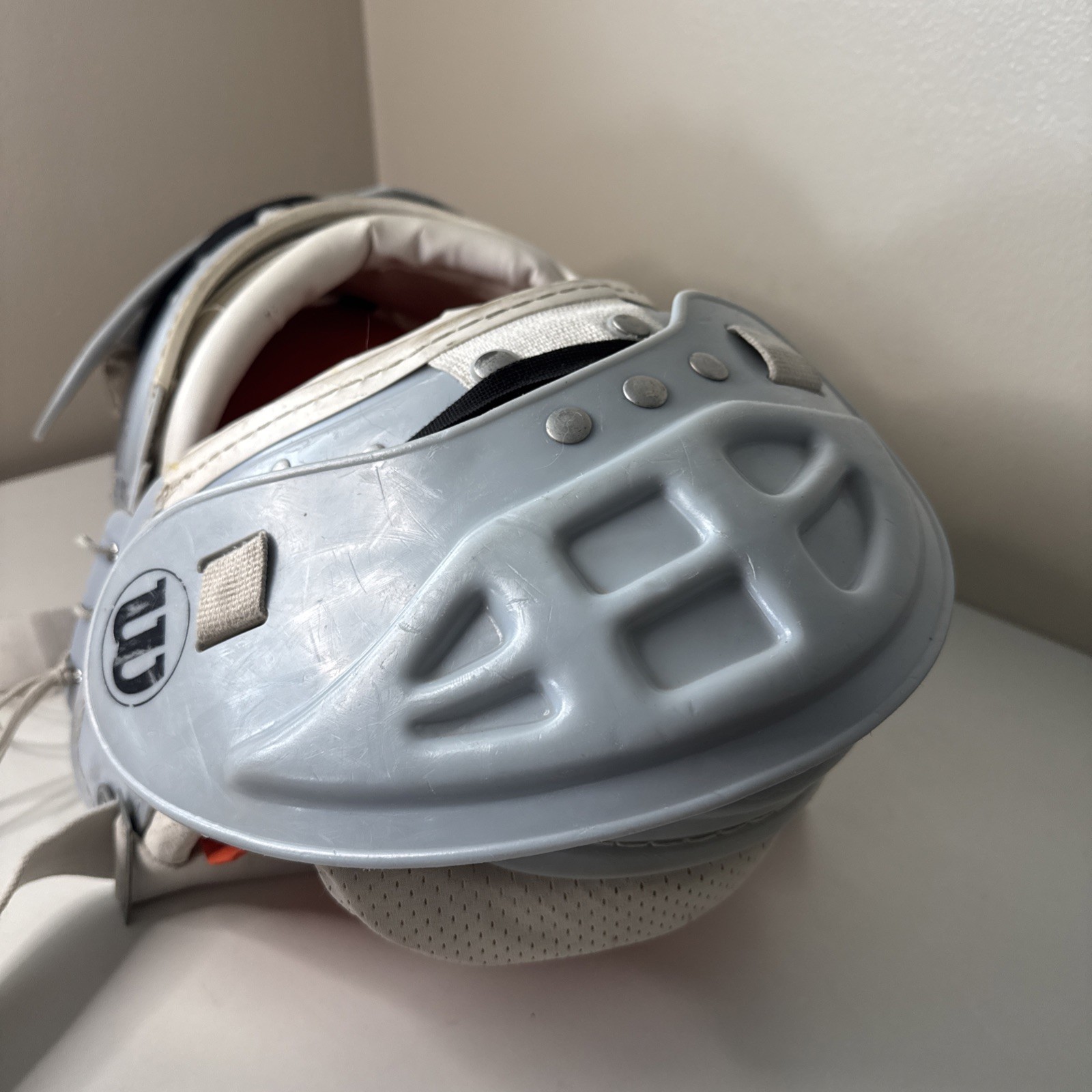 Wilson F3241 66”I” Football Shoulder Pads Regular Vintage CX Made In USA