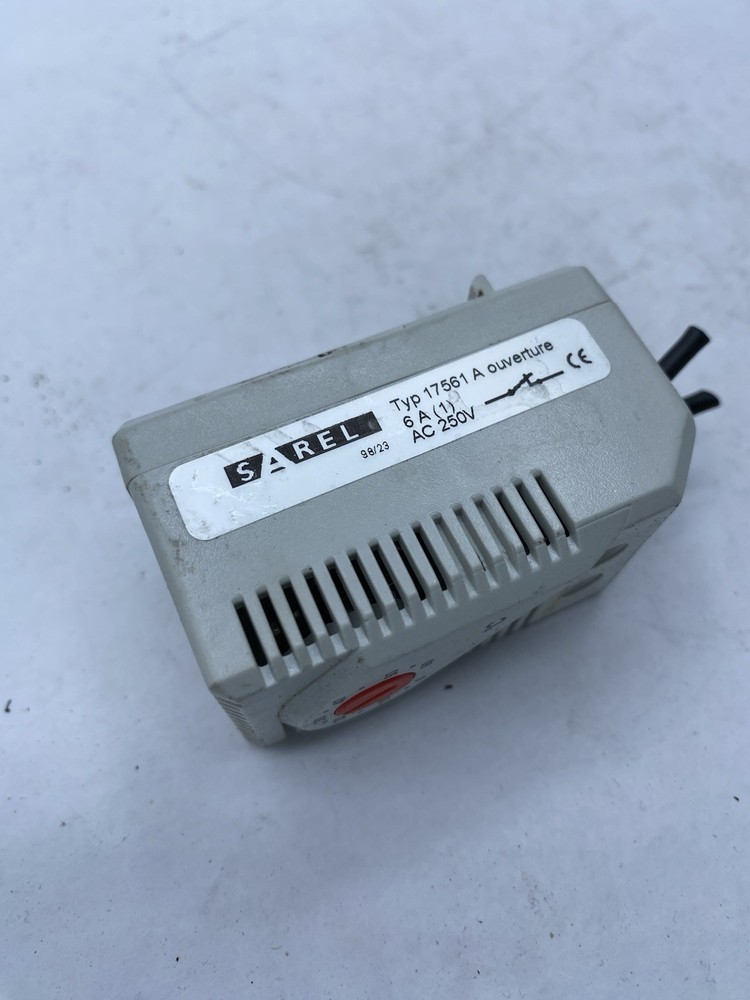 SAREL Type 17561 A OUVERTURE Temperature Sensor Module 250 VAC