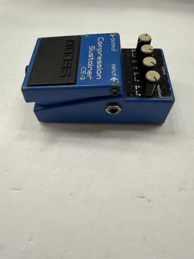 Boss Roland CS-3 Compression Sustainer Compressor Guitar Effect Pedal
