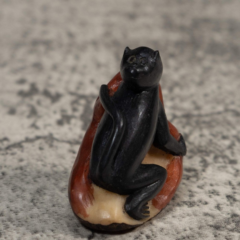 Black Howler Monkey Tagua Carving