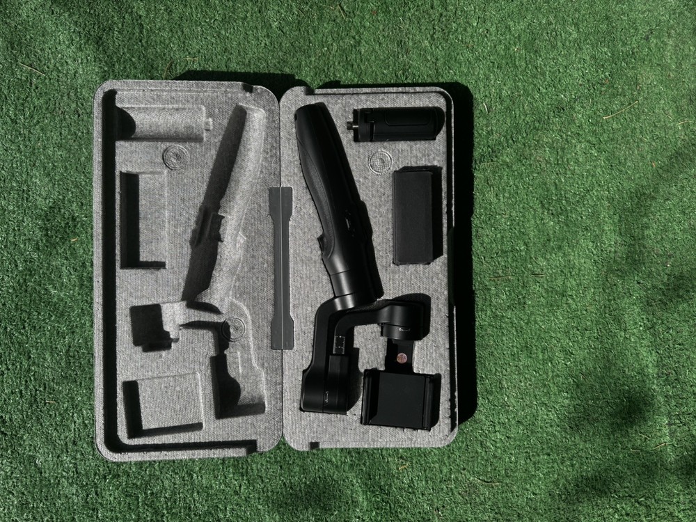 Feiyutech Vimble 3SE Handheld Smartphone 3-Axis Stabilizer Gimbal with Tripod