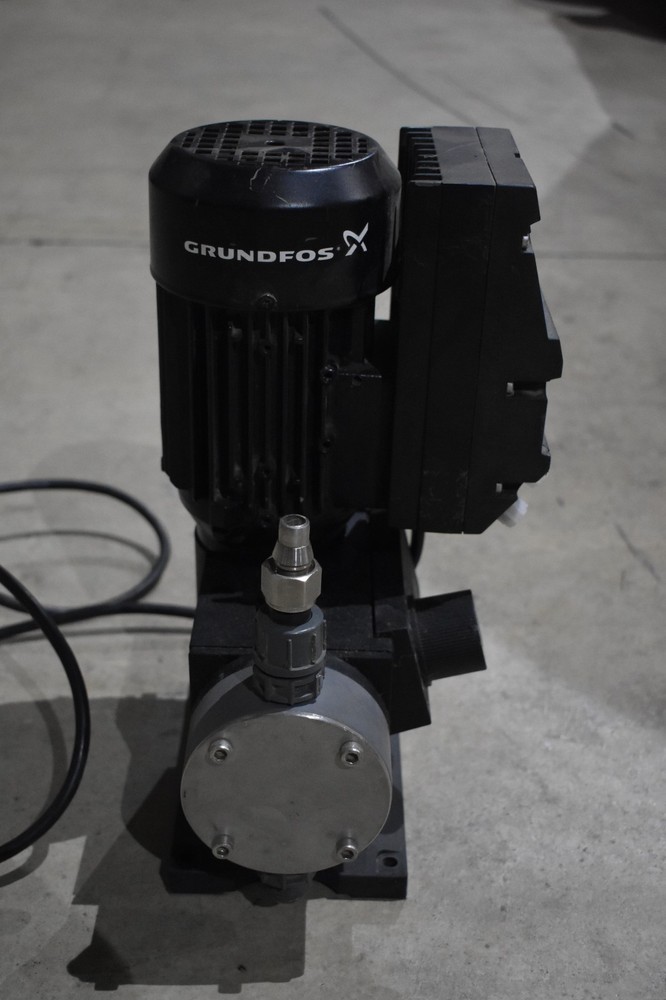 GRUNDFOS DME DIGITAL DOSING PUMP