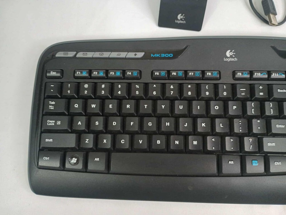 Logitech MK300 Wireless Keyboard W/USB receiver TESTED & WORKING