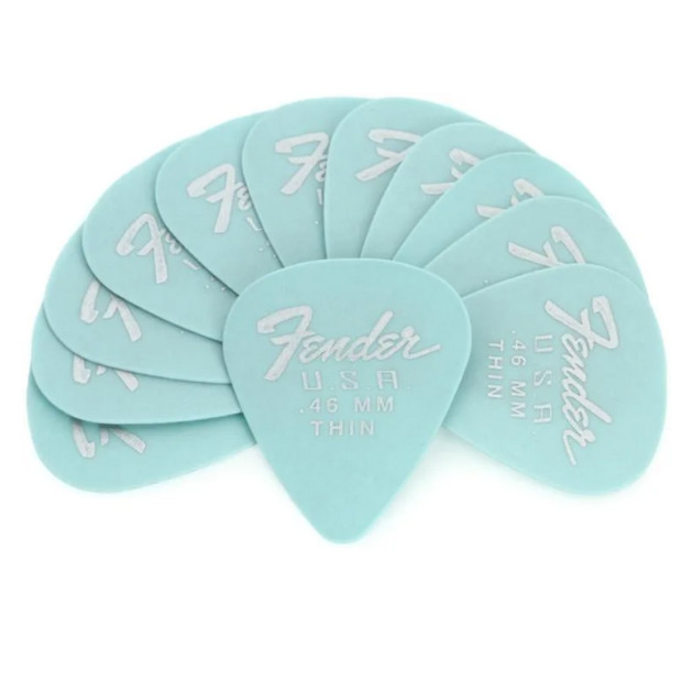 Fender 351 Shape Dura-Tone Picks, 12-Pack, .46mm Daphne Blue
