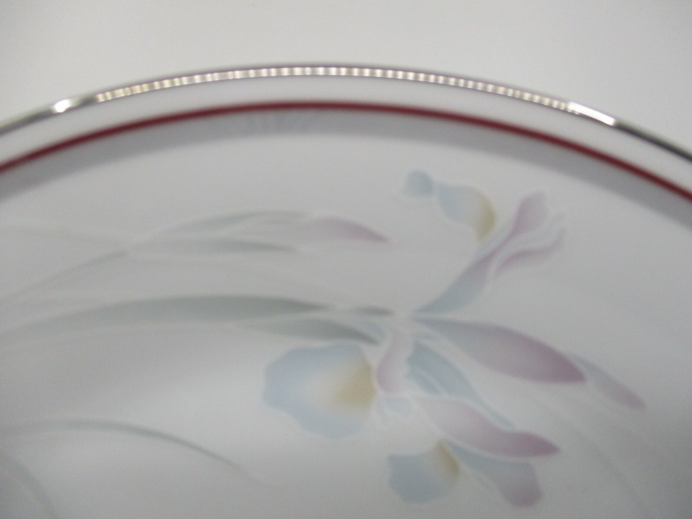 NORITAKE MALVERNE DINNER PLATE - 10 1/2" 0302E