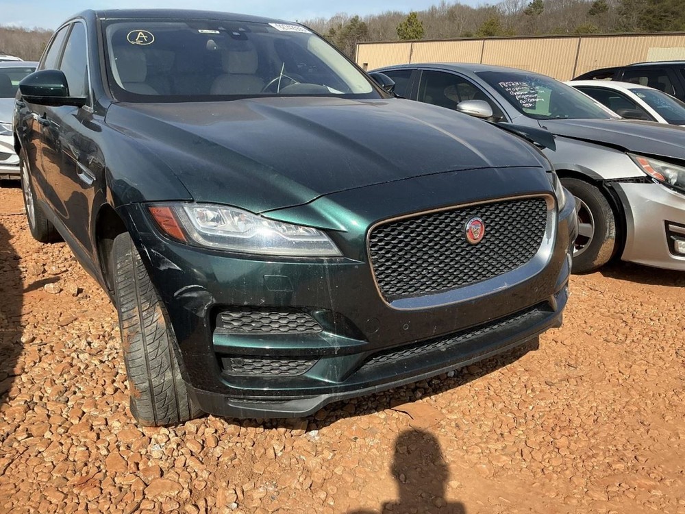 F-PACE 2017 Glove Box 4960752