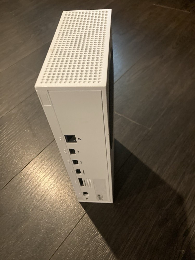 Xbox Series S Console Bundle with Controller, Carrying Case, HDMI, Ethernet, USB