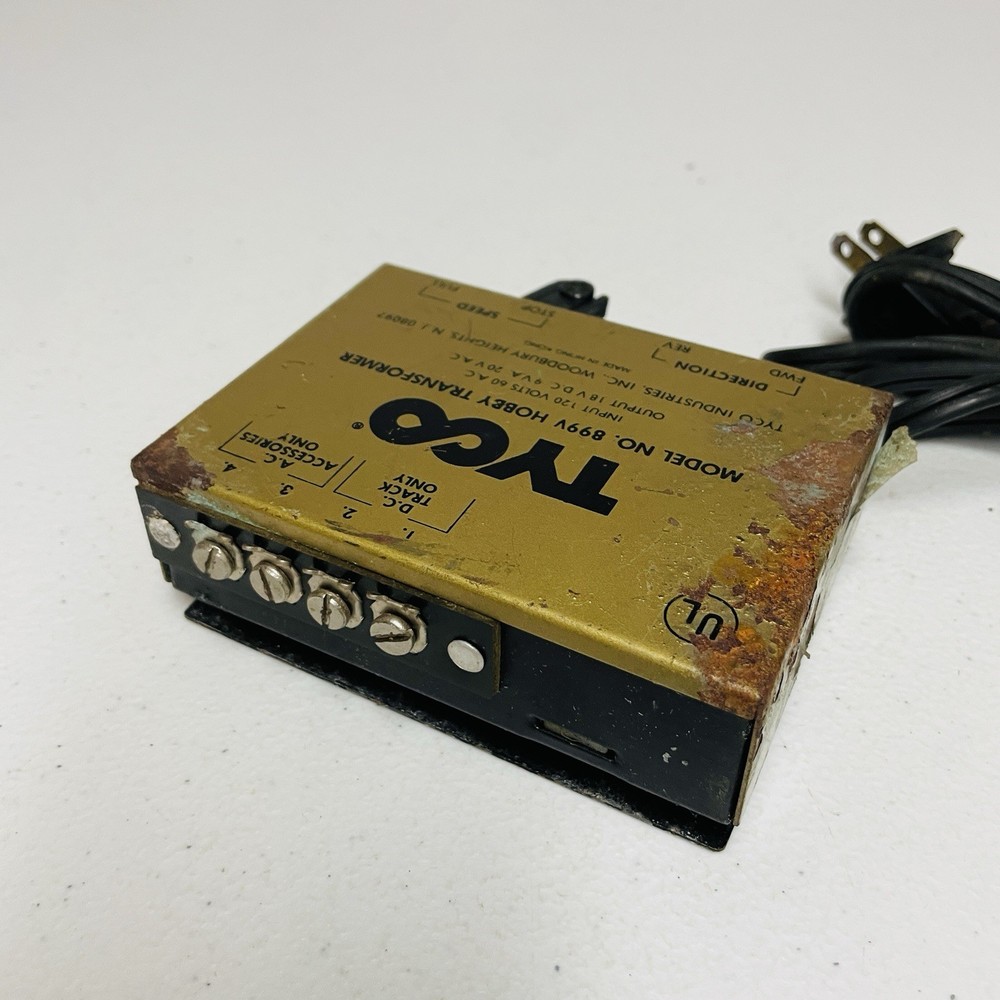 Tyco Hobby Transformer Model 899V - HO Scale Train Control Power Supply
