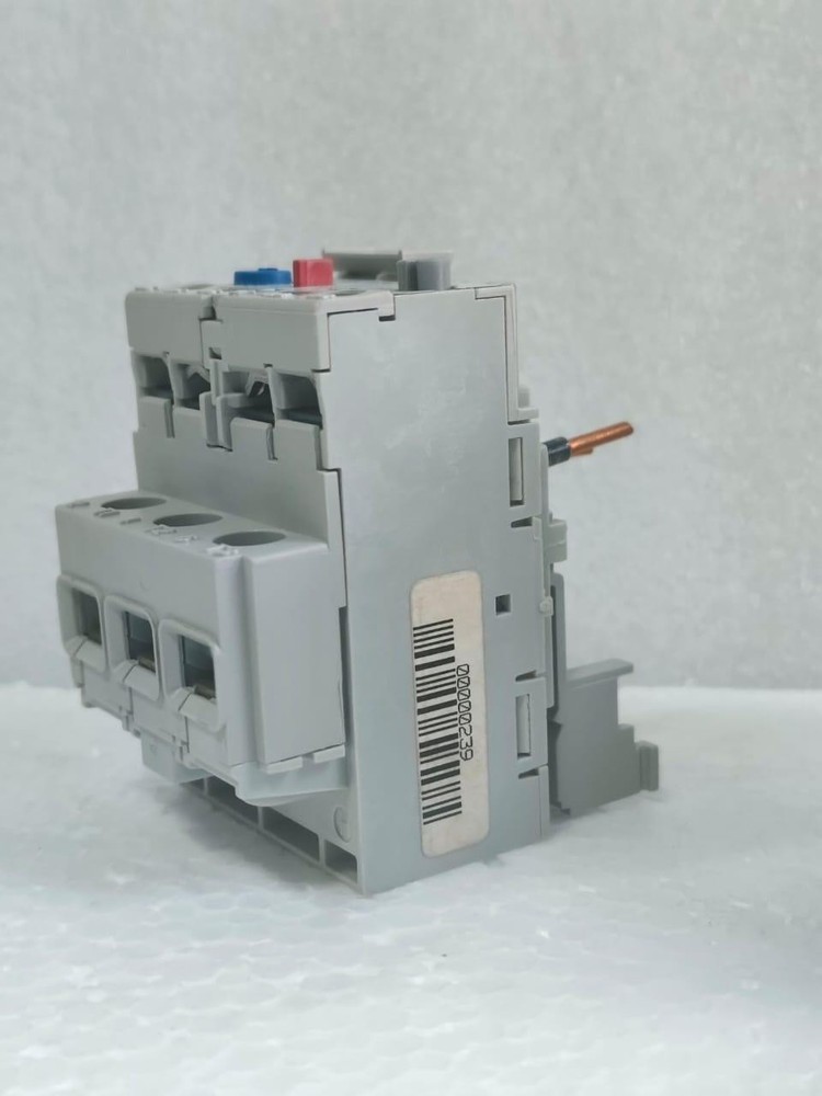 ALLEN BRADLEY 193-EA1FB OVERLOAD RELAY