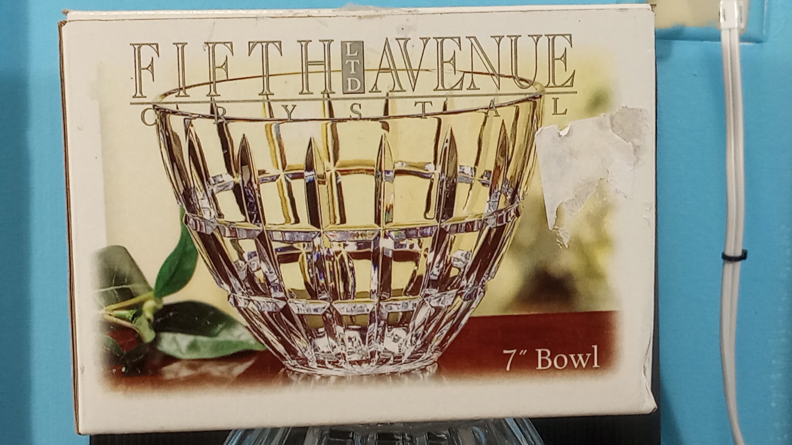 Fifth Avenue Crystal Emerald Bowl 7"