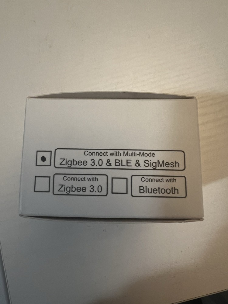 ZigBee 3.0 Hub WiFi BLE Sigmesh Tuya Smart Home Gateway Alexa Google Controller