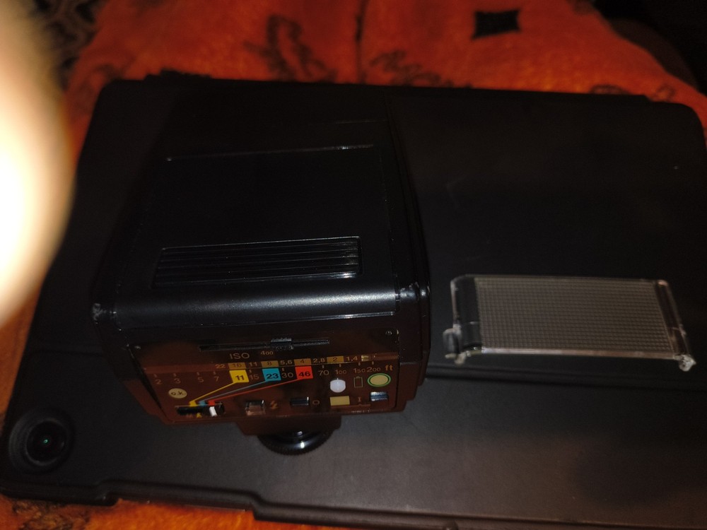 Metz Mecablitz 28 C2 Universal Flash Automatic for Reflex Cameras