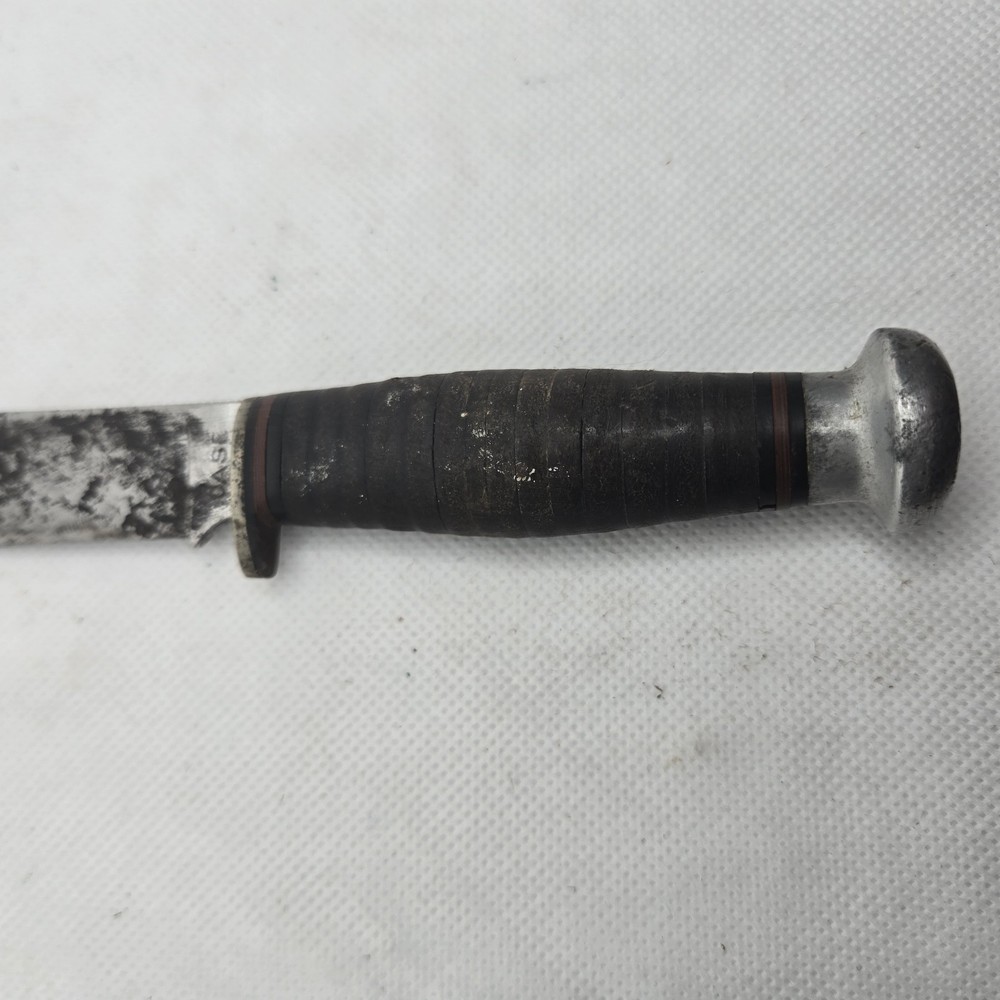 Vintage Fixed Blade Knife